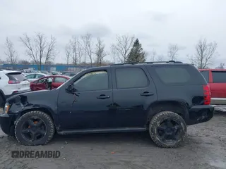 2008 Chevrolet Tahoe 1LT with VIN 1GNFK130X8J225299, listed as a IAAI auction lot 41742796 with 166,322 mi miles and . Bid and sale history available at DreamBid. Image 14.