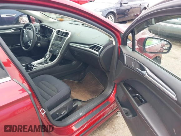 2015 Ford Fusion SE с VIN 3FA6P0HD8FR193753, выставлен на аукционе IAAI как лот 42388965 с пробегом 62 673 миль миль и . История ставок и продаж доступна на DreamBid. Изображение 5.
