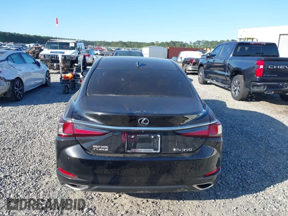 2021 Lexus ES 350 with VIN 58ADZ1B12MU082657, listed as a IAAI auction lot 42044566 with 54,383 mi miles and . Bid and sale history available at DreamBid. Image 17.
