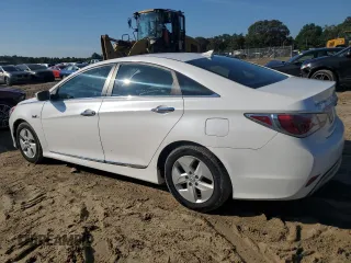 2012 Hyundai Sonata Hybrid with VIN KMHEC4A48CA044280, listed as a Copart auction lot 63344125 with 189,116 mi miles and Clean title. Bid and sale history available at DreamBid. Image 2.