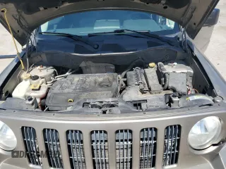 2008 Jeep Patriot Sport with VIN 1J8FF28W08D751027, listed as a Copart auction lot 64052575 with 261,159 mi miles and Clean title. Bid and sale history available at DreamBid. Image 11.