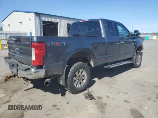 2018 Ford F-250 XL z VIN 1FT7X2B61JEB87132, wystawiony jako Copart lot #53887355 z przebiegiem 90 831 mil mil oraz Szkoda całkowita • Salvage title. Historia ofert i sprzedaży dostępna na DreamBid. Obrazek 3.