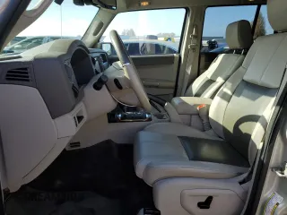 2008 Jeep Commander Limited with VIN 1J8HG58N88C226365, listed as a Copart auction lot 84754374 with 108,103 mi miles and Clean Title. Bid and sale history available at carsss.com. Image 7.