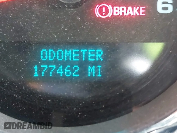 2008 Chevrolet Silverado 1500 1LT with VIN 3GCEC13018G277973, listed as a IAAI auction lot 41915142 with 177,462 mi miles and . Bid and sale history available at DreamBid. Image 7.