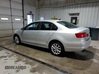 2011 Volkswagen Jetta Sedan SE w/Convenience & Sunroof PZEV with VIN 3VWDZ7AJ1BM363105, listed as a Copart auction lot 52746715 with 189,676 mi miles and Salvage Title. Bid and sale history available at carsss.com. Image 2.