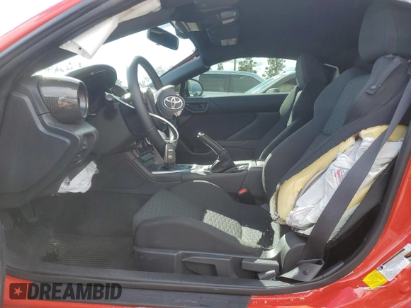 2024 Toyota 86 with VIN JF1ZNBB1XR9754144, listed as a Copart auction lot 48593365 with 5,057 mi miles and Salvage Title. Bid and sale history available at DreamBid. Image 7.