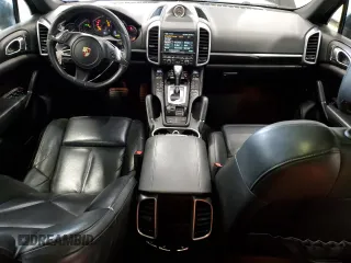 2013 Porsche Cayenne with VIN WP1AA2A24DLA00809, listed as a Copart auction lot 61830015 with 171,542 mi miles and Clean title. Bid and sale history available at DreamBid. Image 8.