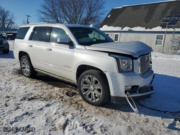 2016 GMC Yukon Denali with VIN 1GKS2CKJ4GR240849, listed as a Copart auction lot 46348875 with 105,914 mi miles and Clean Title. Bid and sale history available at carsss.com. Image 4.