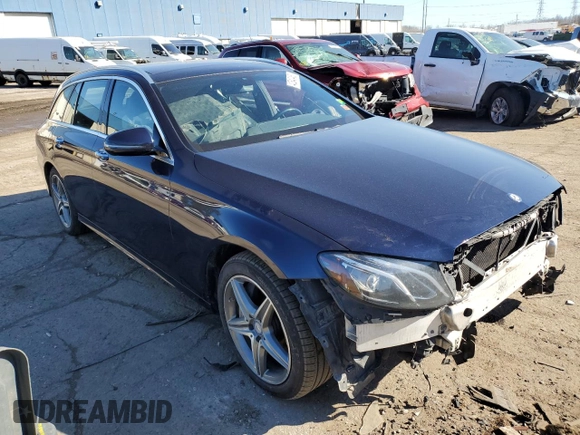 2017 Mercedes-Benz E-Class E 400 Luxury with VIN WDDZH6GB5HA194059, listed as a Copart auction lot 40840463 with 63,823 mi miles. Bid and sale history available at carsss.com. Image 4.