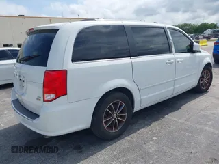 2017 Dodge Grand Caravan SXT with VIN 2C4RDGCG8HR600828, listed as a IAAI auction lot 42255787 with 87,135 mi miles and . Bid and sale history available at DreamBid. Image 4.