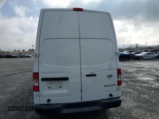 2018 Nissan NV Cargo S z VIN 1N6BF0LY3JN807591, wystawiony jako Copart lot #50203115 z przebiegiem 172 276 mil mil oraz Czysty tytuł • Clean title. Historia ofert i sprzedaży dostępna na DreamBid. Obrazek 6.