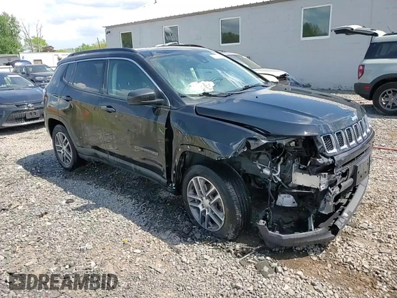 2020 Jeep Compass Latitude z VIN 3C4NJDBB8LT217957, wystawiony jako Copart lot #55413295 z przebiegiem 103 659 mil mil oraz Szkoda całkowita • Salvage title. Historia ofert i sprzedaży dostępna na DreamBid. Obrazek 15.