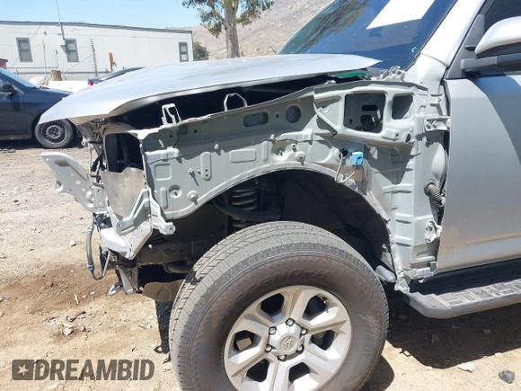 2023 Toyota 4Runner SR5 с VIN JTEMU5JR1P6089760, выставлен на аукционе IAAI как лот 42320237 с пробегом 52 939 миль миль и . История ставок и продаж доступна на DreamBid. Изображение 6.