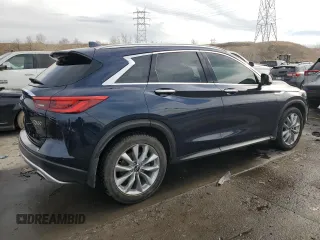 2021 Infiniti QX50 Essential z VIN 3PCAJ5CB0MF118732, wystawiony jako Copart lot #43972565 z przebiegiem 29 402 mil mil oraz Szkoda całkowita • Salvage title. Historia ofert i sprzedaży dostępna na DreamBid. Obrazek 3.