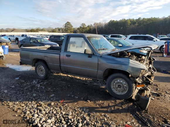 1988 Toyota 2WD Pickups with VIN JT4RN50R8J0362664, listed as a Copart auction lot 88119145 with 135,283 mi miles and Salvage Title. Bid and sale history available at carsss.com. Image 4.