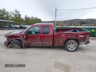 2013 Chevrolet Silverado 1500 LT with VIN 1GCRKSE72DZ273042, listed as a IAAI auction lot 41485356 with 179,279 mi miles and . Bid and sale history available at DreamBid. Image 14.