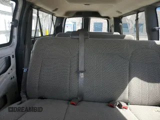 2015 Chevrolet Express Passenger LT с VIN 1GAZG1FG4F1146801, выставлен на аукционе Copart как лот 53570305 с пробегом 144 481 миль миль и Списание • Salvage title. История ставок и продаж доступна на DreamBid. Изображение 10.