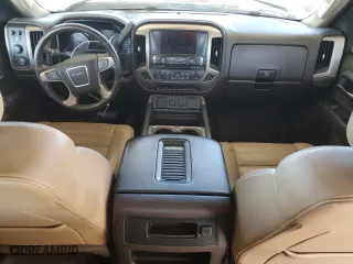 2017 GMC Sierra 2500HD Denali with VIN 1GT12UEY6HF249951, listed as a Copart auction lot 41397235 with 99,713 mi miles and Salvage Title. Bid and sale history available at carsss.com. Image 8.