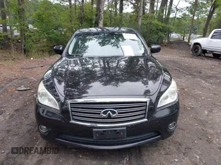 2011 Infiniti M37 with VIN JN1BY1AR5BM374686, listed as a IAAI auction lot 40399732 with 208,337 mi miles. Bid and sale history available at carsss.com. Image 11.