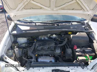 2000 Toyota Sienna CE with VIN 4T3ZF19C3YU189677, listed as a IAAI auction lot 41803833 with 201,661 mi miles. Bid and sale history available at carsss.com. Image 10.