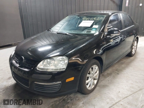 2010 Volkswagen Jetta SE z VIN 3VWRZ7AJ3AM157188, wystawiony jako IAAI lot #41816829 z przebiegiem 188 180 mil mil oraz . Historia ofert i sprzedaży dostępna na DreamBid. Obrazek 19.