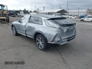 2024 Cadillac LYRIQ Luxury z VIN 1GYKPRRK6RZ104038, wystawiony jako IAAI lot #41521504 z przebiegiem Nie podano mil oraz . Historia ofert i sprzedaży dostępna na DreamBid. Obrazek 3.