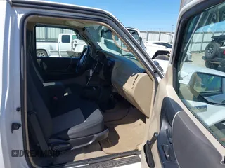 2006 Ford Ranger XL with VIN 1FTYR10UX6PA48980, listed as a IAAI auction lot 41651086 with 163,891 mi miles. Bid and sale history available at carsss.com. Image 5.