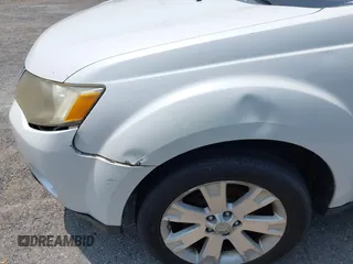 2007 Mitsubishi Outlander LS z VIN JA4MT31X67Z019805, wystawiony jako IAAI lot #42424258 z przebiegiem Nie podano mil oraz . Historia ofert i sprzedaży dostępna na DreamBid. Obrazek 6.