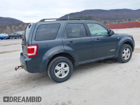 2008 Ford Escape XLT with VIN 1FMCU93138KE30644, listed as a IAAI auction lot 41881704 with 120,402 mi miles. Bid and sale history available at carsss.com. Image 4.