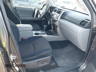 2010 Toyota 4Runner Trail with VIN JTEBU5JR7A5029454, listed as a IAAI auction lot 41660489 with 71,641 mi miles and . Bid and sale history available at DreamBid. Image 5.