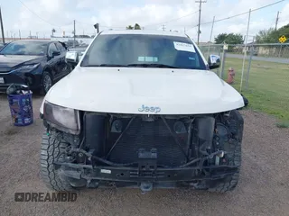 2011 Jeep Grand Cherokee Overland Summit with VIN 1J4RR6GT9BC586712, listed as a IAAI auction lot 42427655 with 157,549 mi miles and . Bid and sale history available at DreamBid. Image 6.