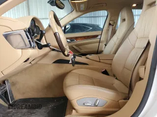 2012 Porsche Panamera z VIN WP0AA2A75CL014357, wystawiony jako Copart lot #44715915 z przebiegiem 119 122 mil mil oraz Czysty tytuł • Clean title. Historia ofert i sprzedaży dostępna na DreamBid. Obrazek 7.