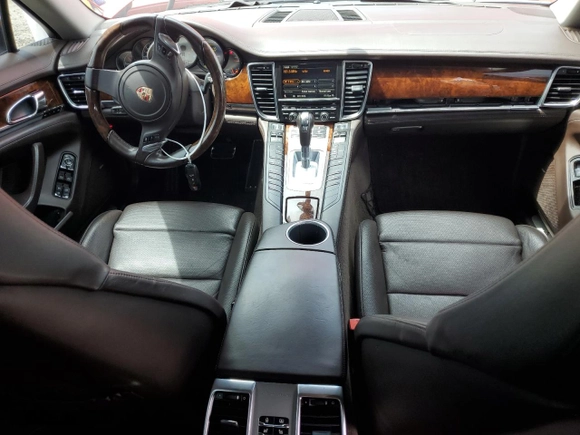 2012 Porsche Panamera S Hybrid with VIN WP0AD2A79CL045571, listed as a Copart auction lot 70634554 with 79,985 mi miles and Salvage Title. Bid and sale history available at carsss.com. Image 8.