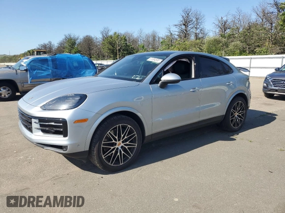 2025 Porsche Cayenne with VIN WP1BA2AY2SDA30021, listed as a Copart auction lot 61084695 with Not provided miles and Salvage title. Bid and sale history available at DreamBid. Image 1.