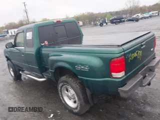 2000 Ford Ranger XL with VIN 1FTZR15VXYPB53348, listed as a IAAI auction lot 42006759 with 175,521 mi miles. Bid and sale history available at carsss.com. Image 3.
