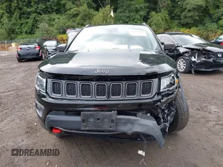 2017 Jeep Compass Trailhawk с VIN 3C4NJDDB7HT667569, выставлен на аукционе IAAI как лот 39922470 с пробегом 110 183 миль миль и . История ставок и продаж доступна на DreamBid. Изображение 11.