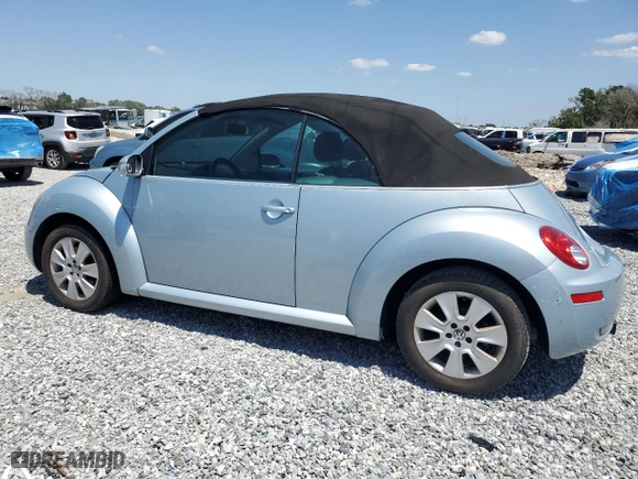 2009 Volkswagen New Beetle Convertible S with VIN 3VWRF31Y29M407420, listed as a Copart auction lot 52752405 with 147,982 mi miles and Clean Title. Bid and sale history available at carsss.com. Image 2.