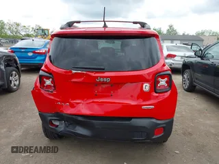 2017 Jeep Renegade Latitude z VIN ZACCJBBB2HPF86999, wystawiony jako IAAI lot #42203107 z przebiegiem 103 348 mil mil oraz . Historia ofert i sprzedaży dostępna na DreamBid. Obrazek 16.