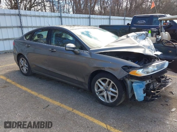 2014 Ford Fusion SE with VIN 3FA6P0HD2ER312945, listed as a IAAI auction lot 40827318 with 1 mi miles. Bid and sale history available at carsss.com. Image 1.