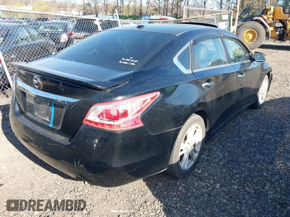 2013 Nissan Altima SV with VIN 1N4AL3AP5DN540080, listed as a IAAI auction lot 42105538 with Not Provided miles and . Bid and sale history available at carsss.com. Image 4.