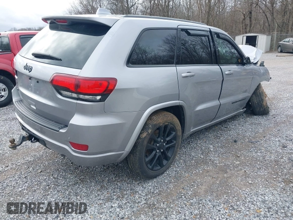 2020 Jeep Grand Cherokee Altitude with VIN 1C4RJFAG0LC170722, listed as a IAAI auction lot 41208463 with 46,029 mi miles. Bid and sale history available at carsss.com. Image 4.