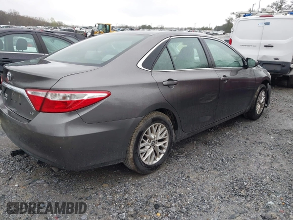 2017 Toyota Camry XLE with VIN 4T1BF1FK2HU714654, listed as a IAAI auction lot 41852758 with 137,016 mi miles. Bid and sale history available at carsss.com. Image 4.