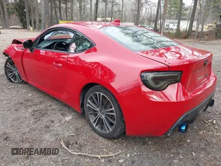 2015 Scion FR-S z VIN JF1ZNAA10F9711357, wystawiony jako IAAI lot #41225577 z przebiegiem 129 747 mil mil oraz . Historia ofert i sprzedaży dostępna na DreamBid. Obrazek 3.