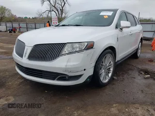 2014 Lincoln MKT EcoBoost with VIN 2LMHJ5AT0EBL50661, listed as a IAAI auction lot 41898237 with 118,770 mi miles and . Bid and sale history available at DreamBid. Image 18.