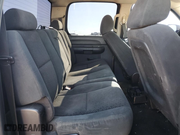 2007 GMC Sierra 1500 SLE1 z VIN 2GTEC13JX71533625, wystawiony jako Copart lot #48658864 z przebiegiem 224 039 mil mil oraz Szkoda całkowita • Salvage title. Historia ofert i sprzedaży dostępna na DreamBid. Obrazek 10.