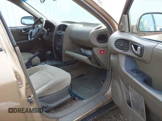 2004 Hyundai Santa Fe GLS with VIN KM8SC13D34U781837, listed as a IAAI auction lot 40452732 with 223,991 mi miles. Bid and sale history available at carsss.com. Image 5.
