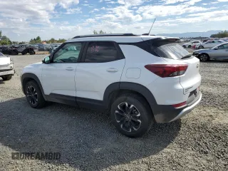 2021 Chevrolet TrailBlazer LT with VIN KL79MRSL1MB165604, listed as a Copart auction lot 68071014 with 57,814 mi miles and Salvage Title. Bid and sale history available at DreamBid. Image 2.