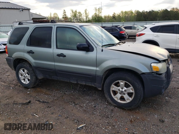 2006 Ford Escape XLT with VIN 1FMYU93176KB78724, listed as a Copart auction lot 52133775 with 160,977 mi miles and Salvage Title. Bid and sale history available at carsss.com. Image 4.