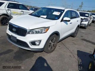 2016 Kia Sorento EX with VIN 5XYPH4A10GG005029, listed as a IAAI auction lot 41517179 with 151,926 mi miles. Bid and sale history available at carsss.com. Image 2.