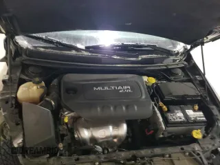 2016 Chrysler 200 S z VIN 1C3CCCBB3GN178183, wystawiony jako Copart lot #86161394 z przebiegiem 28 113 mil mil oraz Szkoda całkowita • Salvage title. Historia ofert i sprzedaży dostępna na DreamBid. Obrazek 11.